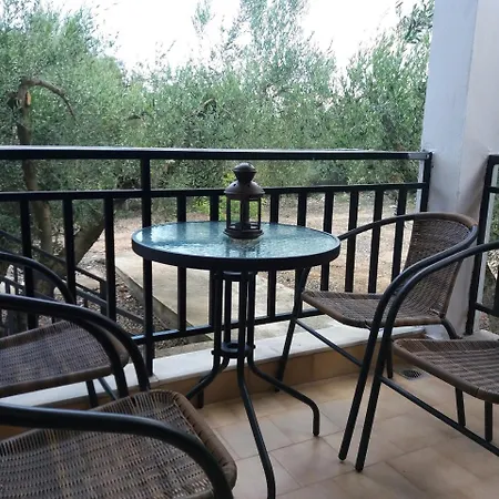 Holiday home Platanos *